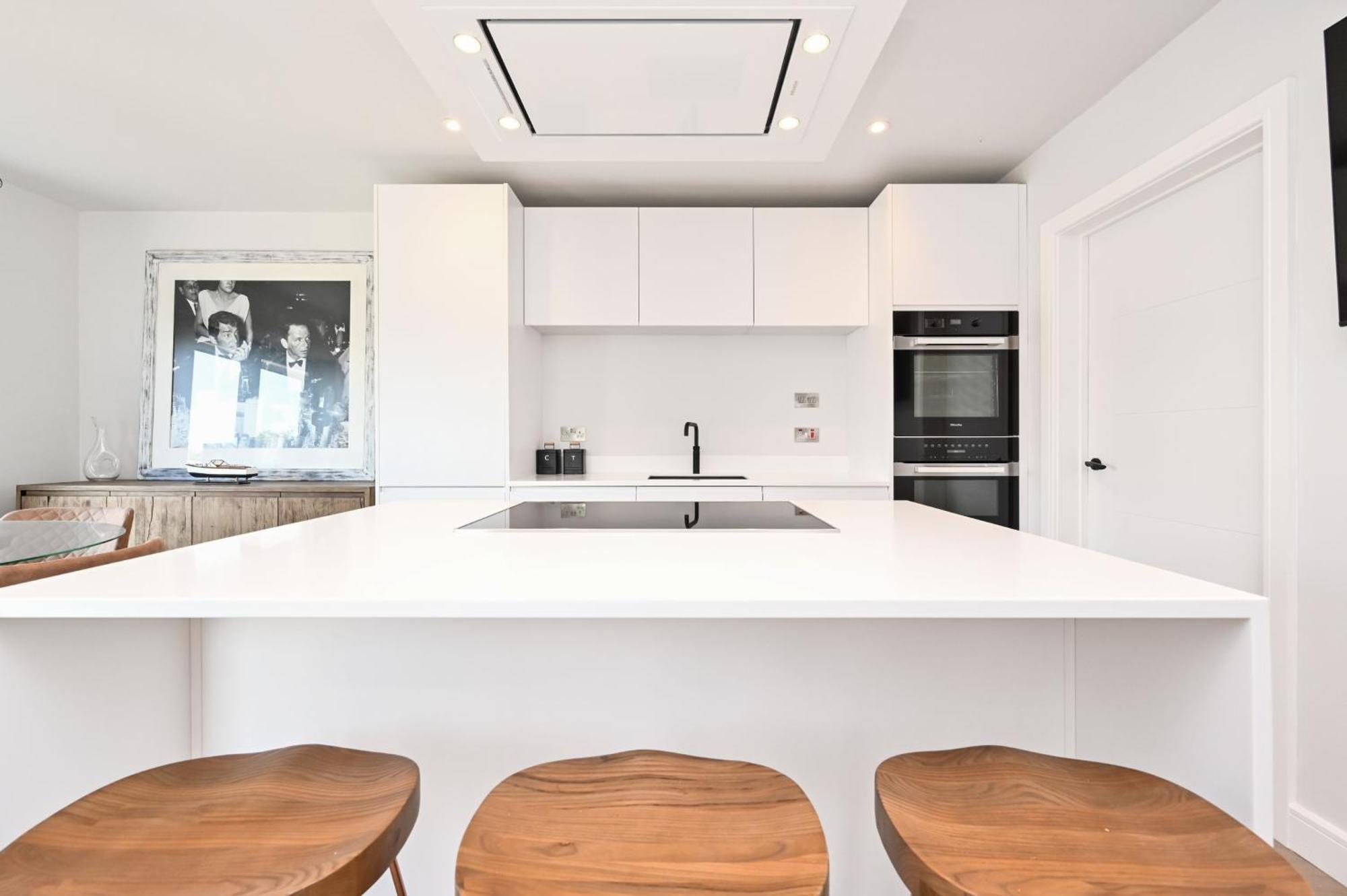 1 The Nest - Luxury Modern House Nr Beach & Bars With Sea Views & Free Parking Villa Charlestown  Exterior photo