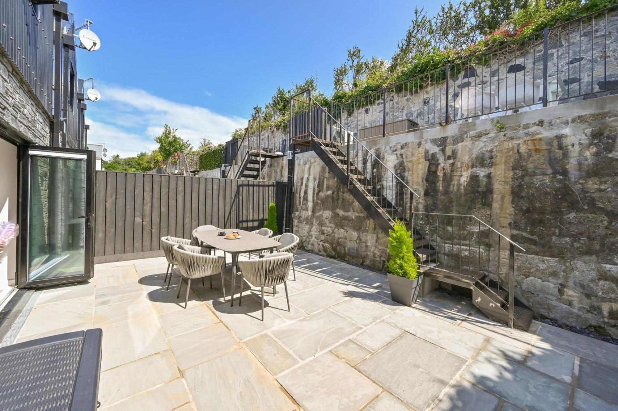 1 The Nest - Luxury Modern House Nr Beach & Bars With Sea Views & Free Parking Villa Charlestown  Exterior photo
